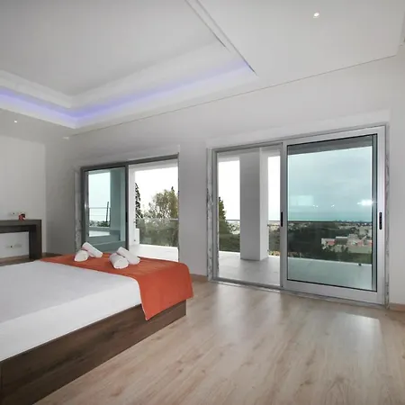 Villa Tahiti *